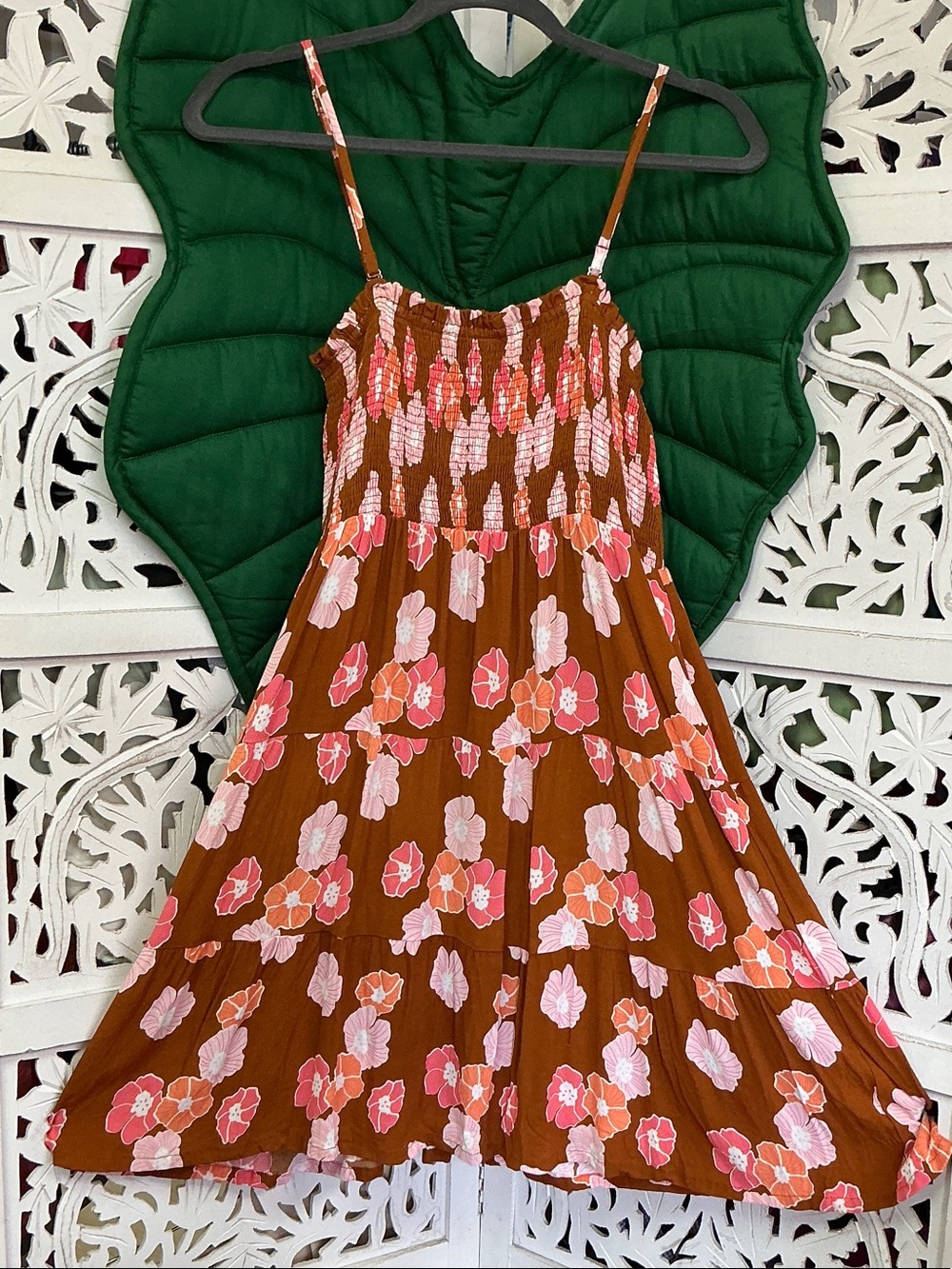 NWOT Ava Sky smocked tiered mini dress, L. Floral hau print. Rust/orange/pink.